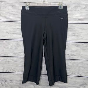 Nike Crops
